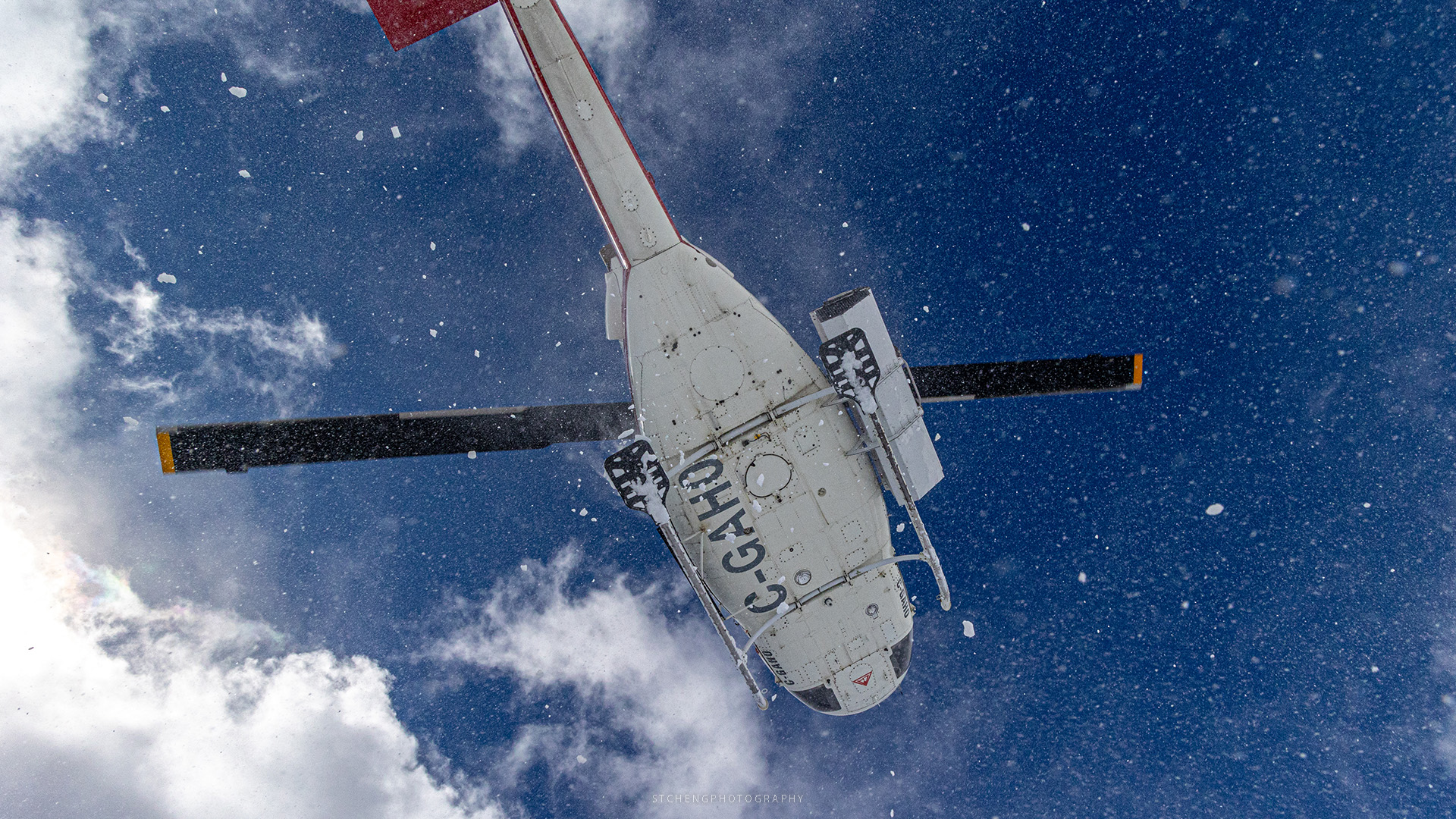 CMH - Five-Day Trip Revelstoke Heli Snowboarding