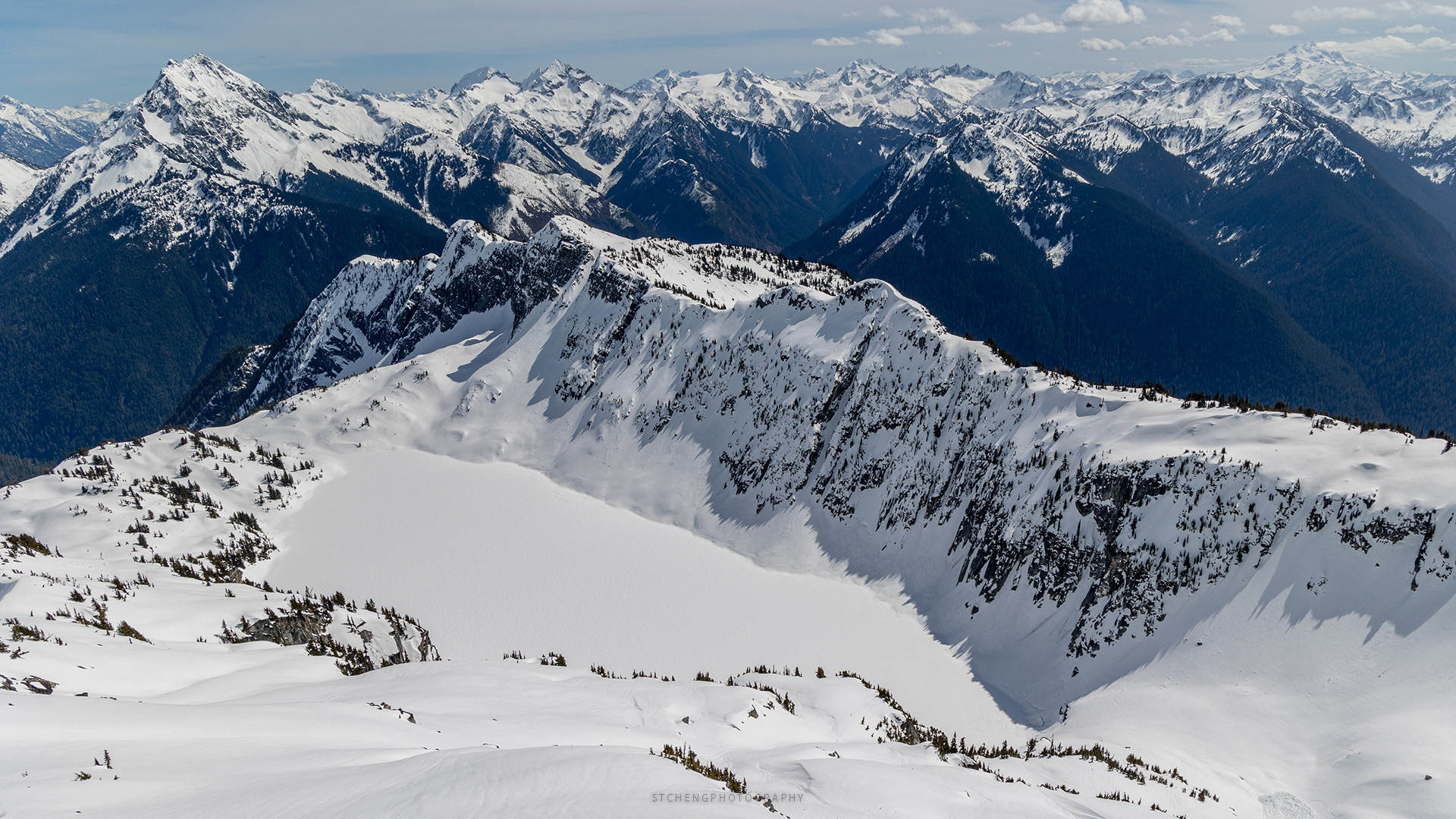 10000 ft North Cascade Weekend Part I - Hidden Lake Touring