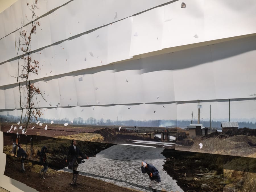 Jeff Wall，《A Sudden Gust of Wind (after Hokusai)》